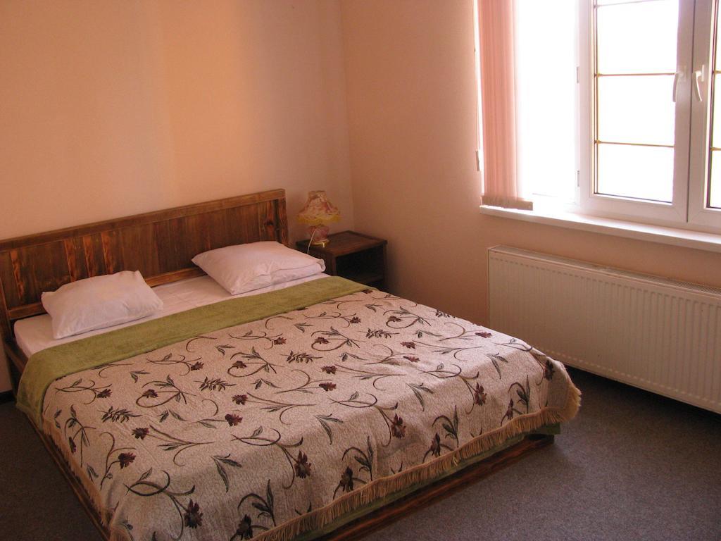 Cowboy Odesa Room photo