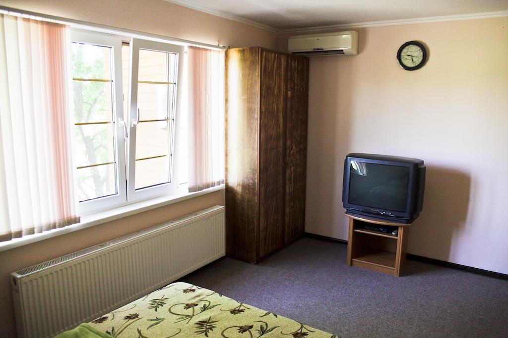Cowboy Odesa Room photo