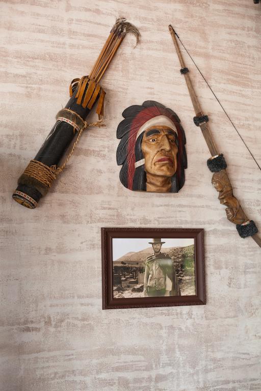 Cowboy Odesa Exterior photo