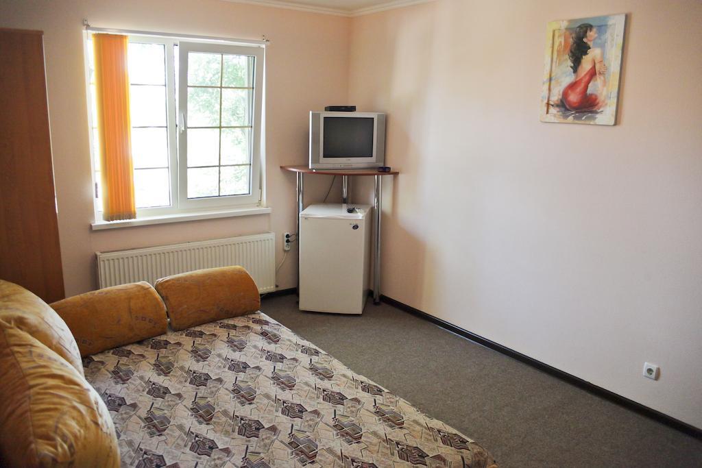 Cowboy Odesa Room photo